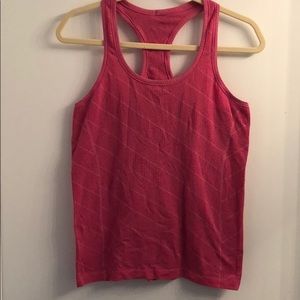 🚨MOVING SALE🚨 Lululemon tank